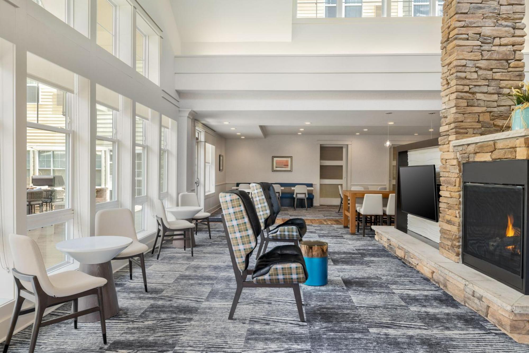 Residence Inn By Marriott Long Island Islip/Courthouse Complex Central Islip Esterno foto