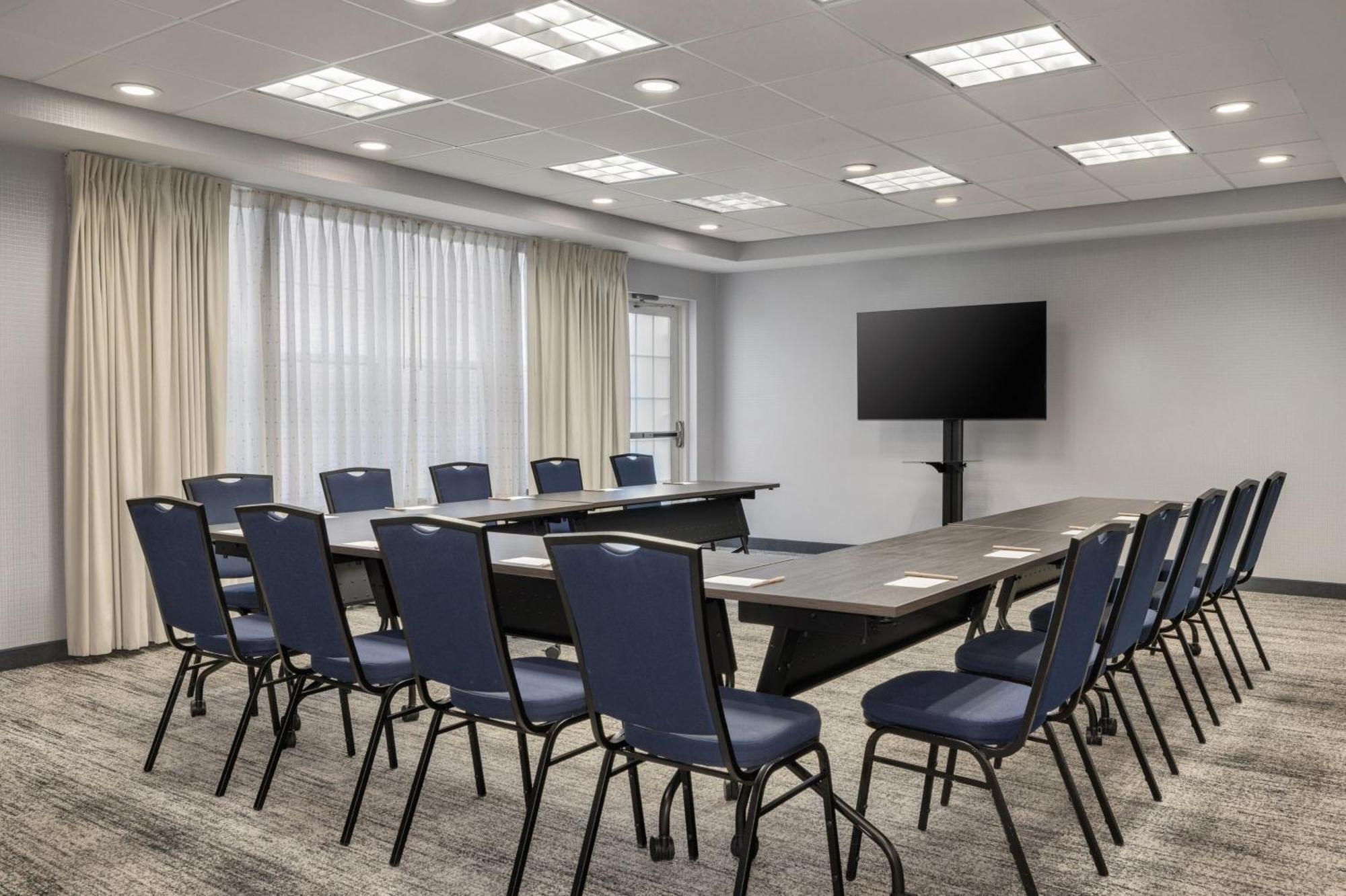Residence Inn By Marriott Long Island Islip/Courthouse Complex Central Islip Esterno foto