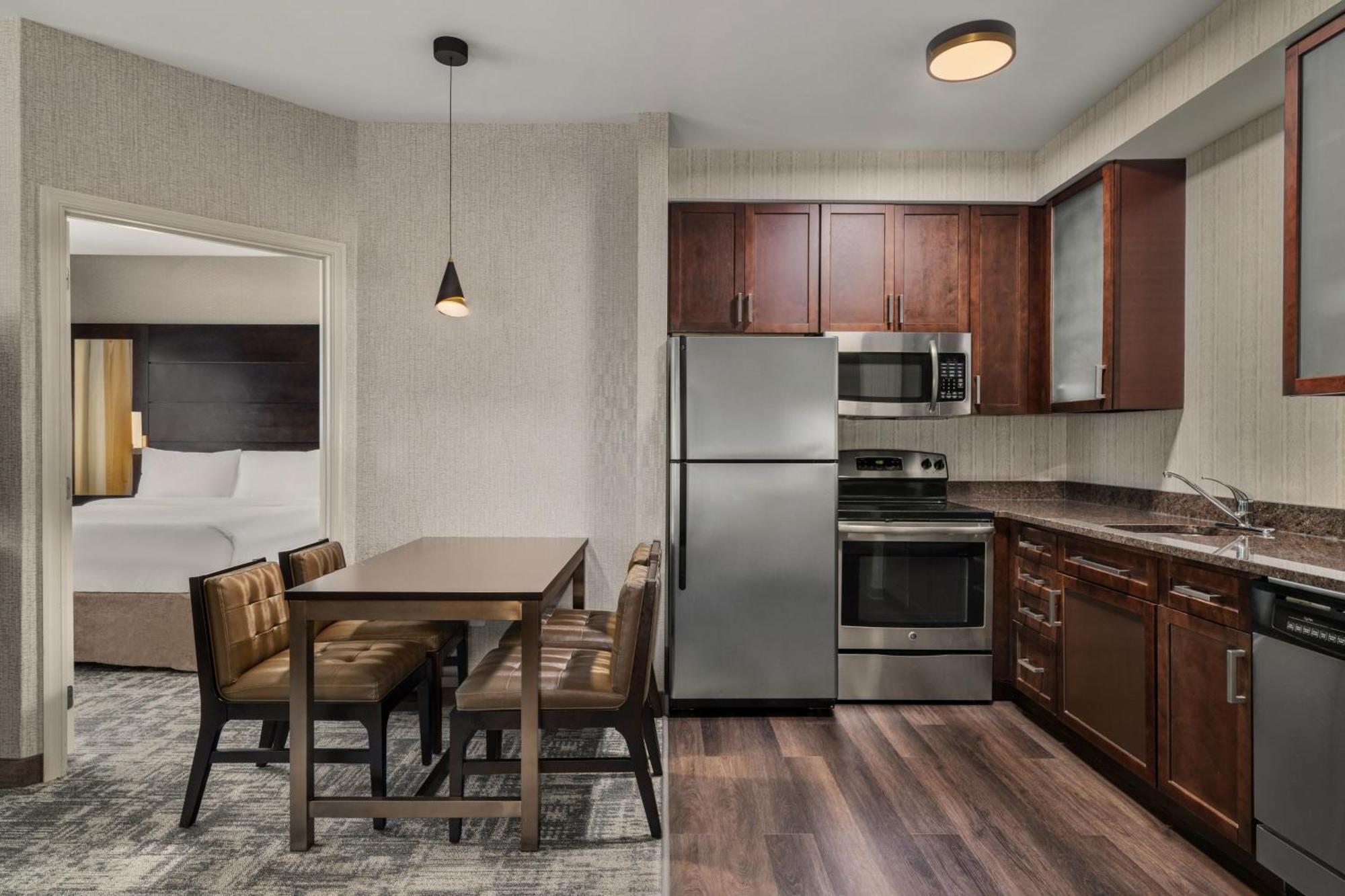Residence Inn By Marriott Long Island Islip/Courthouse Complex Central Islip Esterno foto