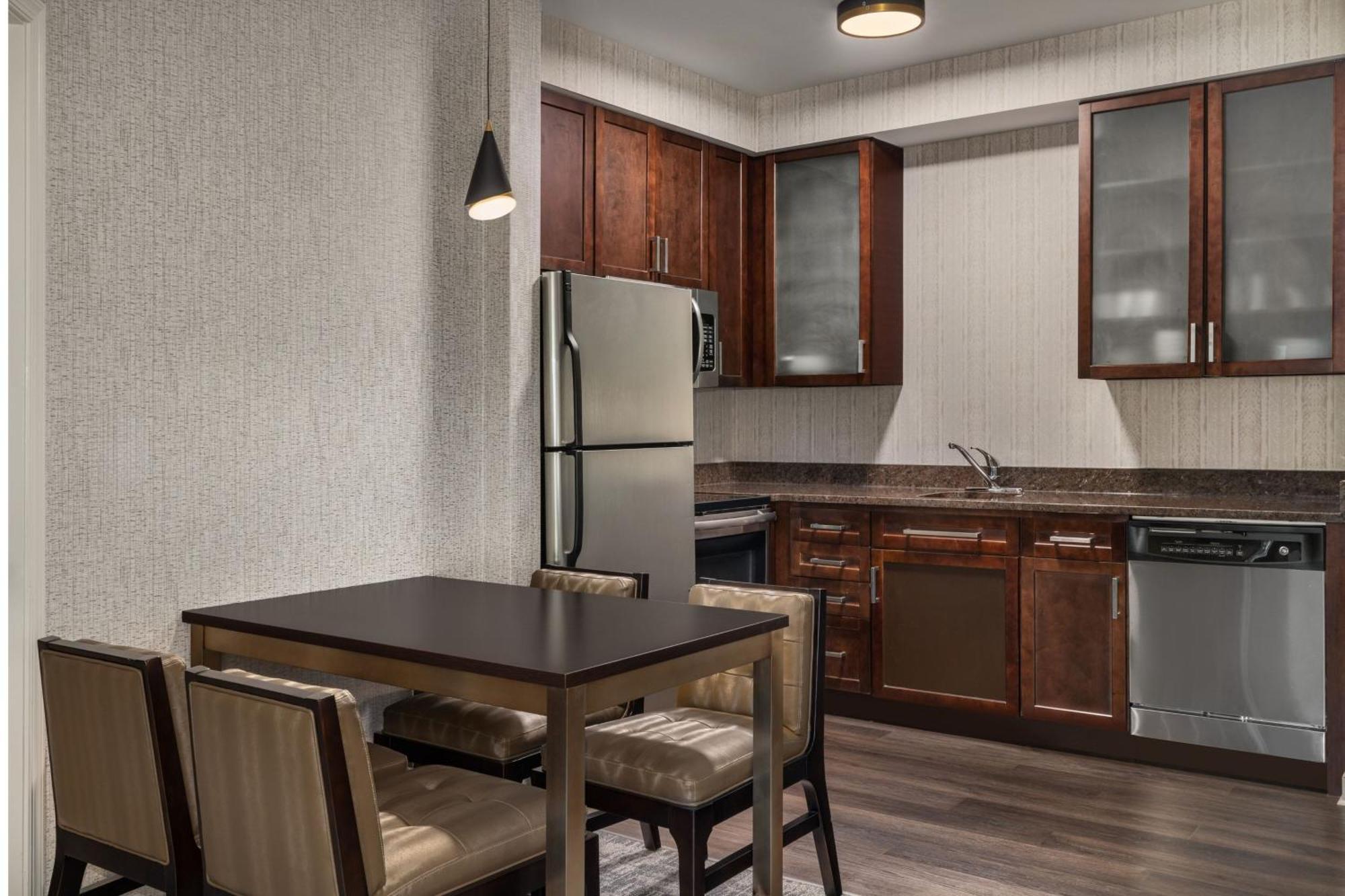 Residence Inn By Marriott Long Island Islip/Courthouse Complex Central Islip Esterno foto